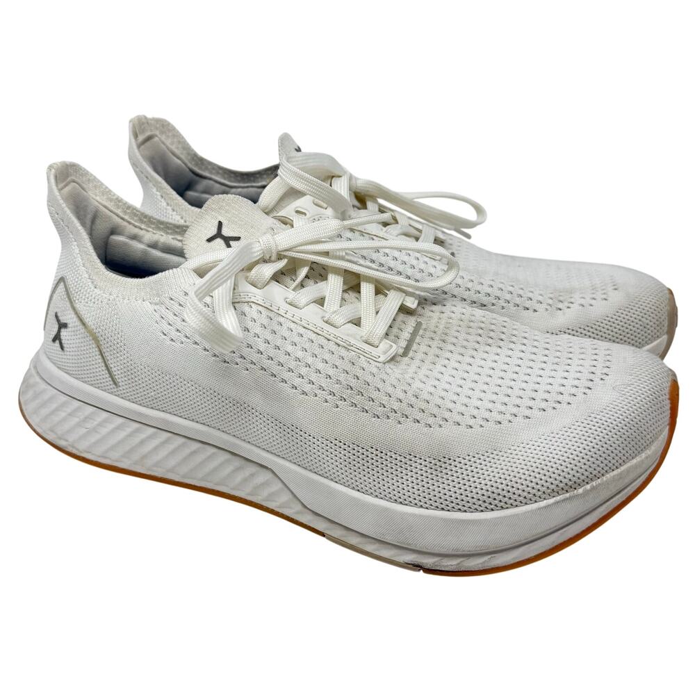 Flux Adapt Runner White Zero Drop Minimal Sneaker Size 7.5 Womens / 6 Men's EUC